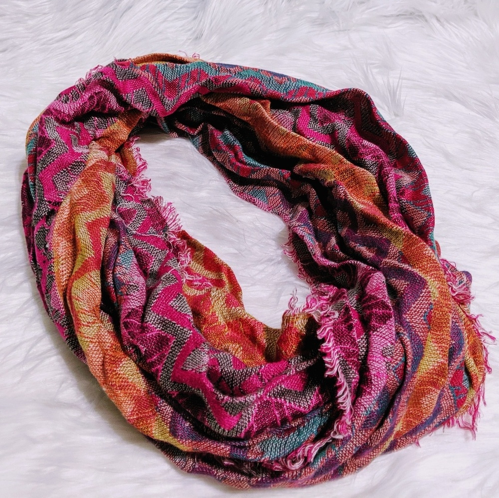 Infinity scarf with earthy zig-zags / chevrons